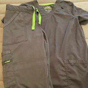 Women’s xxs scrubs